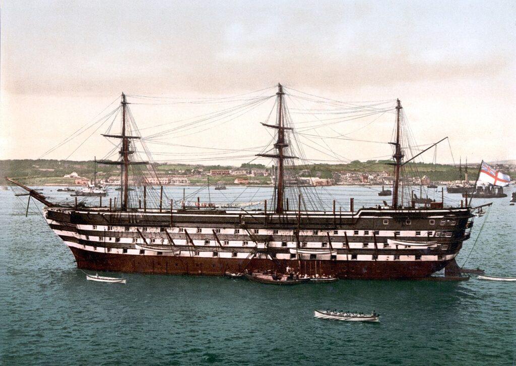 Tom Crean, HMS Impregnable, Davenport